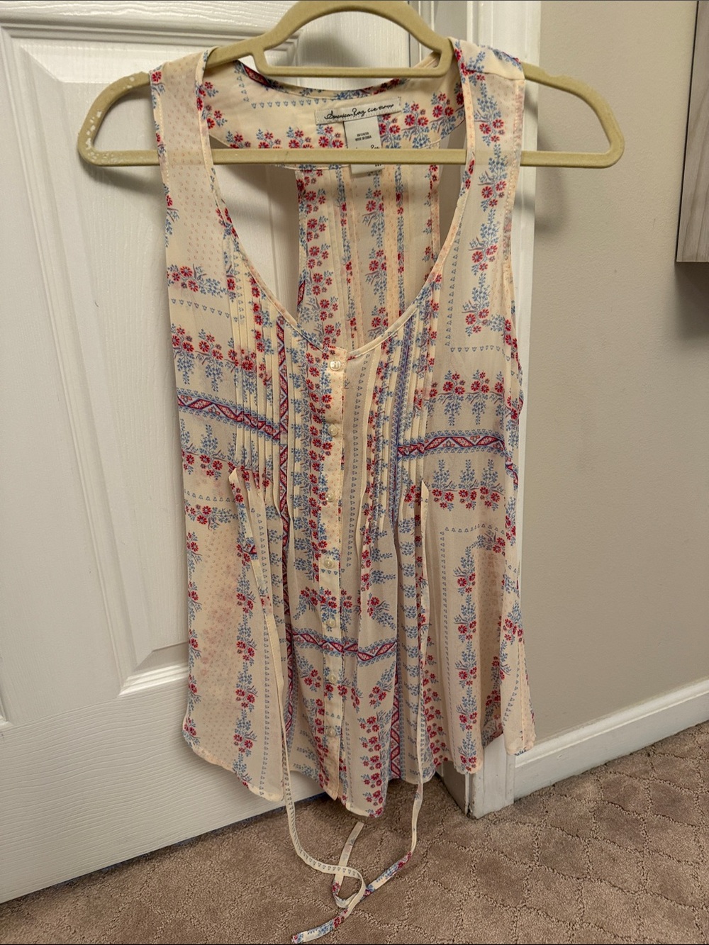 American Rag Cream Floral Tie-Front Sleeveless Top
